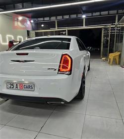 كرايسلر 300